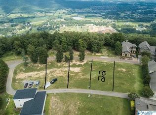 98 Ledge View Dr, Huntsville, AL 35801