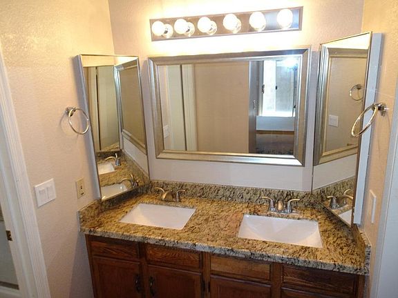 5th image of 4048 E Mountain Vista Dr