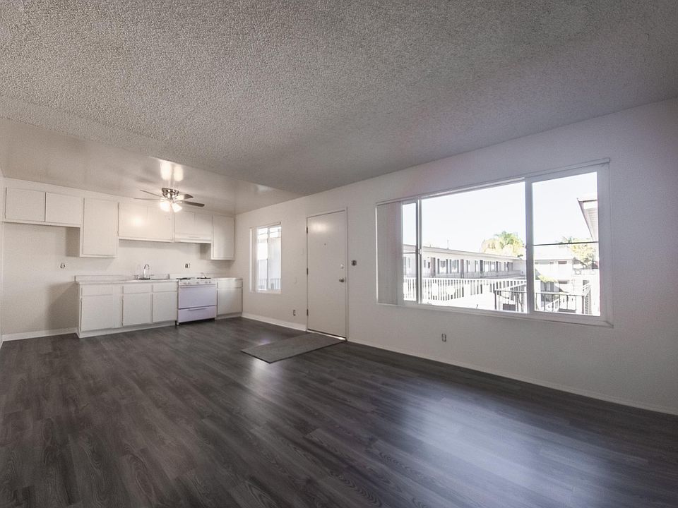 1st image of 9210 Somerset Blvd