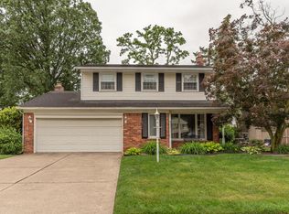 36511 Sunnydale St, Livonia, MI 48154