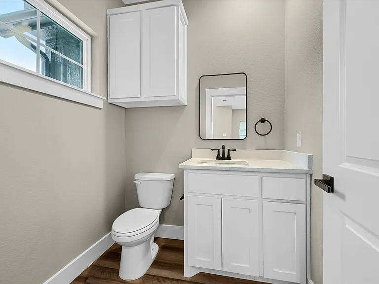 521 Saucer Dr — Photo 15