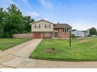 2404 Andover Rd, Cinnaminson, NJ 08077