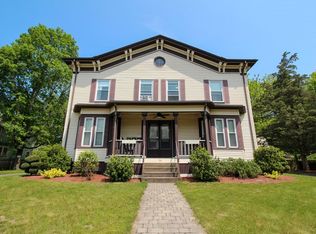 26 E High St, Avon, MA 02322