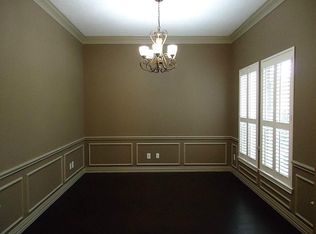 3315 Almond Creek Dr, Houston, TX 77059
