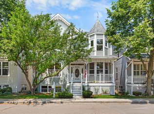 4512 W Berteau Ave, Chicago, IL 60641