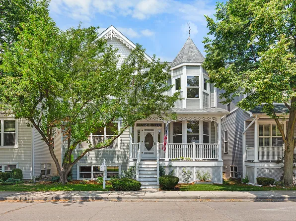 4512 W Berteau Ave, Chicago, IL 60641