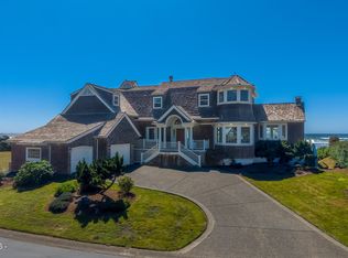 6430 SW Arbor Dr, Newport, OR 97366
