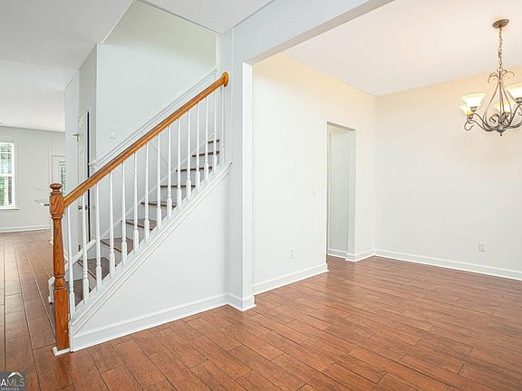 4th image of 2576 Peach Shoals Cir