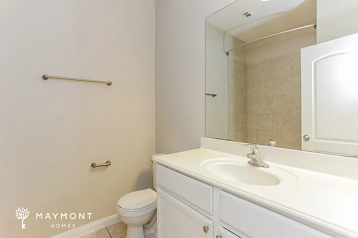 13120 Tower Ln — Photo 10