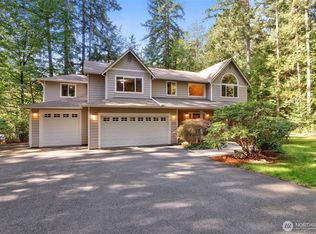 15693 Vincent Rd NW, Poulsbo, WA 98370