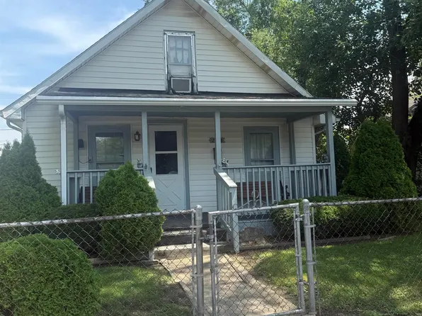 2416 S Elm St, Muncie, IN 47302