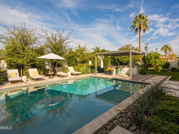 3226 E GLENROSA Avenue, Phoenix, AZ 85018