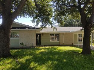 5114 Village Row, San Antonio, TX 78218