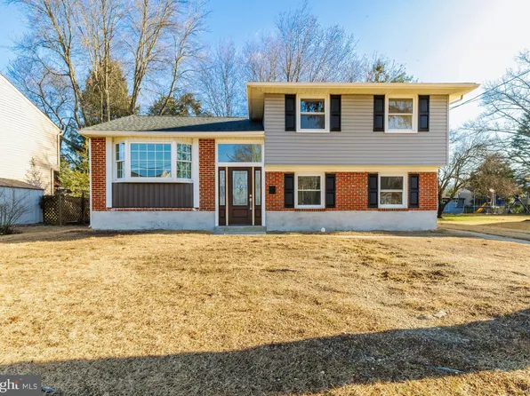 13 Timber Creek Rd, Stratford, NJ 08084