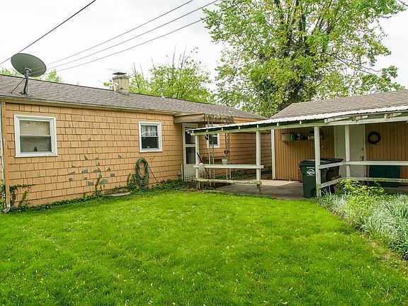 5th image of 1313 Bernice Ave