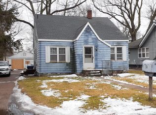 180 Elvern Dr, Benton Harbor, MI 49022