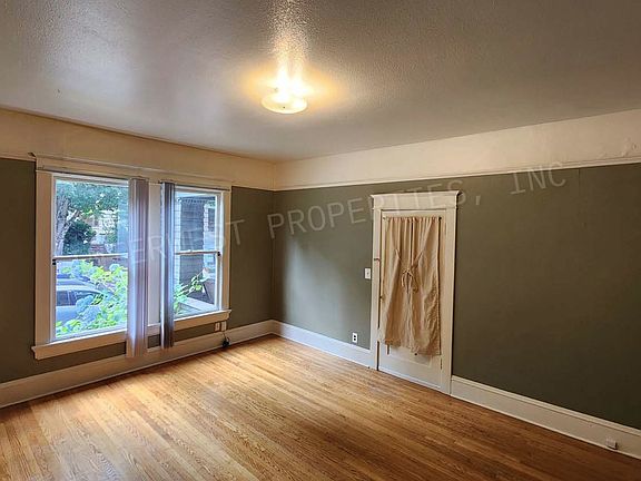 2nd image of 117 King Avenue Davis Street 1 #2156