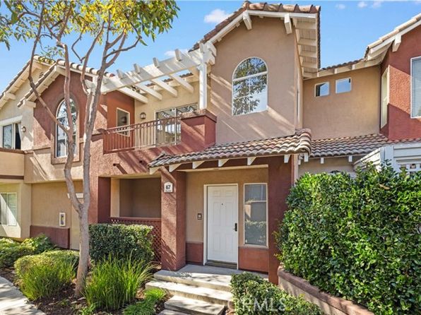 67 Santa Barbara Ct, Foothill Ranch, CA 92610