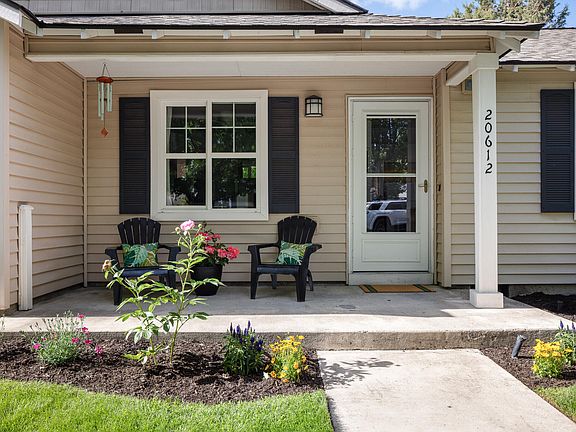 5th image of 20612 Daisy Ln