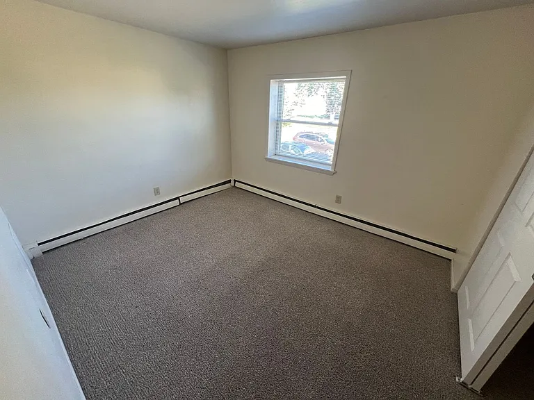 2030 N. Oakland Ave. — Photo 22