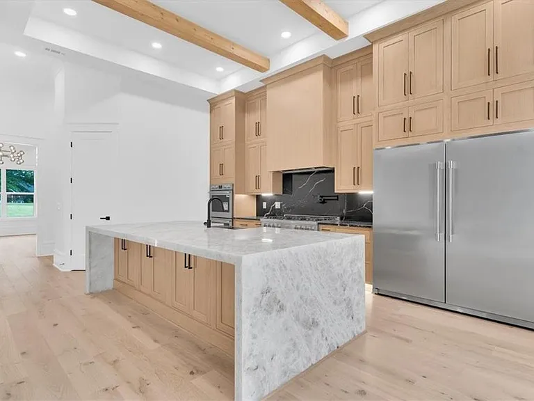 1330 Upchurch Rd — Photo 15