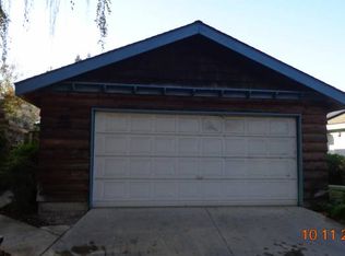1733 E Babcock Ave, Visalia, CA 93292
