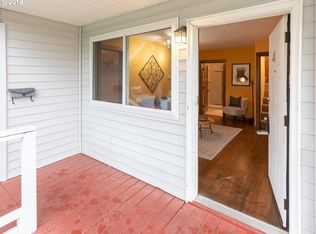10215 N Buchanan Ave, Portland, OR 97203
