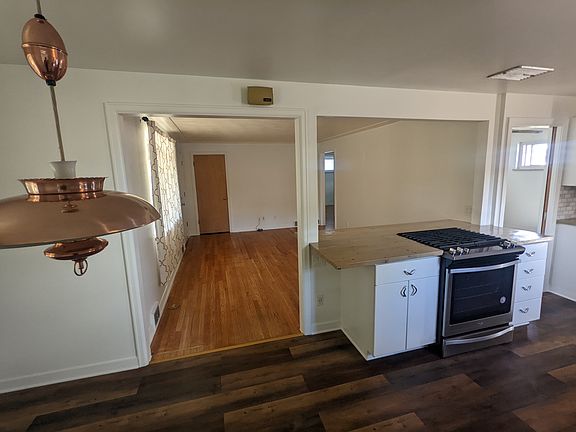 Open Concept between Living Room & Kitchen