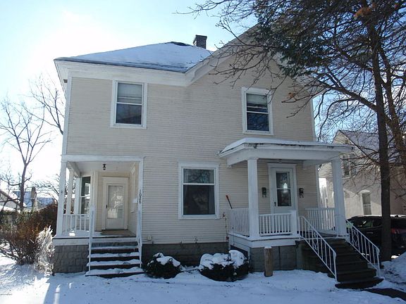 5th image of 1028 Washington Ave