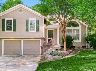 1115 NW 72nd Ter, Kansas City, MO 64118