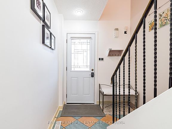 5th image of 2075 Asta Dr #18