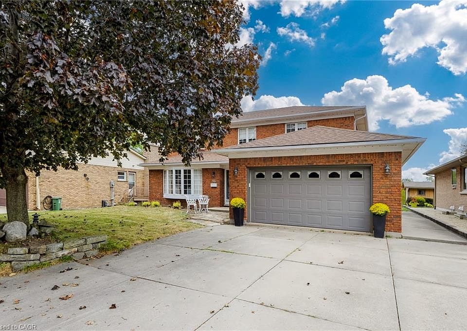 1st image of 54 Monte Dr