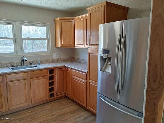 4th image of 26 E Saint Charles Ave