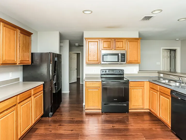 6624 Cantata Ct — Photo 7
