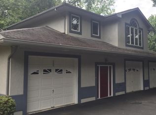 3237 Holland Cliffs Rd APT A, Huntingtown, MD 20639