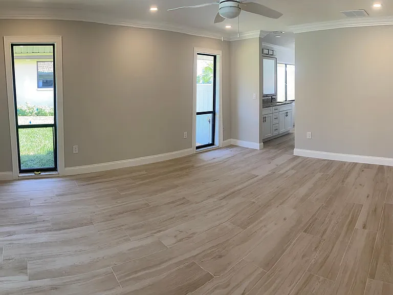 424 Yacht Harbor Dr — Photo 24