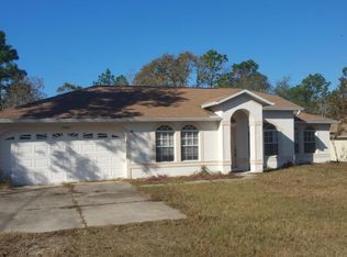 10463 Golden Warbler Rd, Weeki Wachee, FL 34613