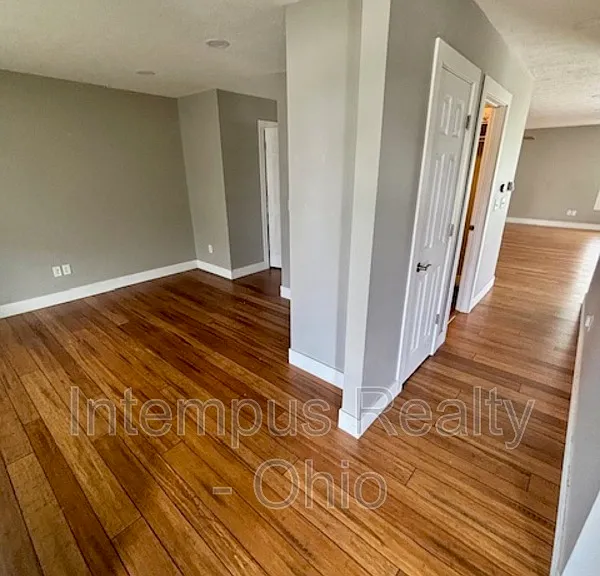 1482 Geranium Dr — Photo 4