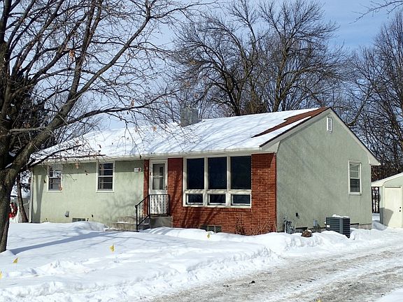 2nd image of 1983 Price Ave E