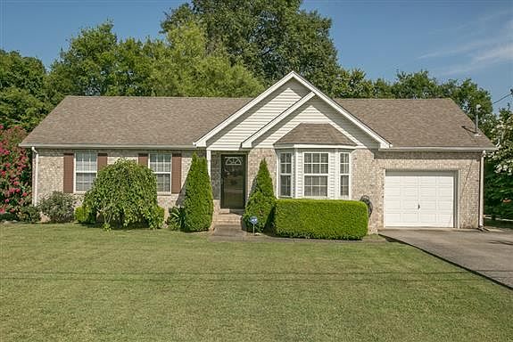 1st image of 804 Mason Tucker Dr