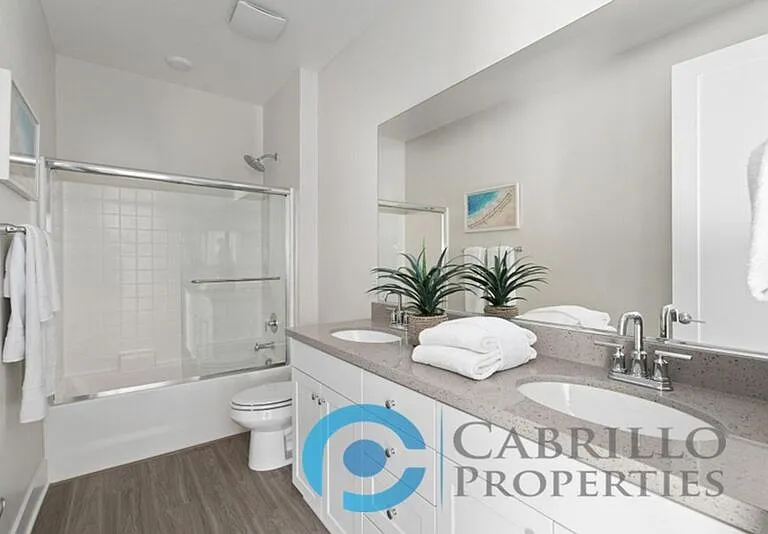 1662 Neptune Ave — Photo 39