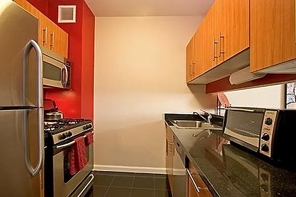 Rented by New York Residence | media 61