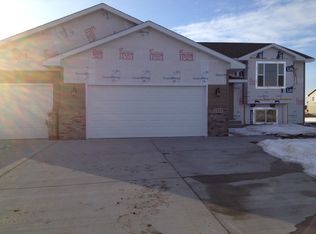 2322 17th Ave S, Brookings, SD 57006