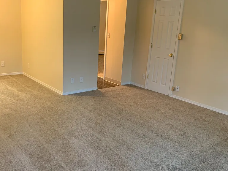 3651 SE 40th Ave — Photo 5
