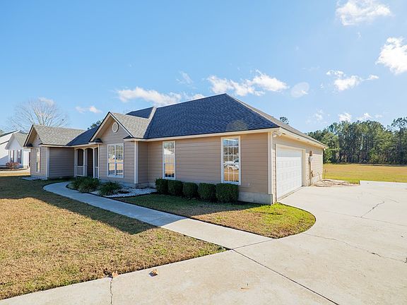 2nd image of 4348 Whippoorwill Cir