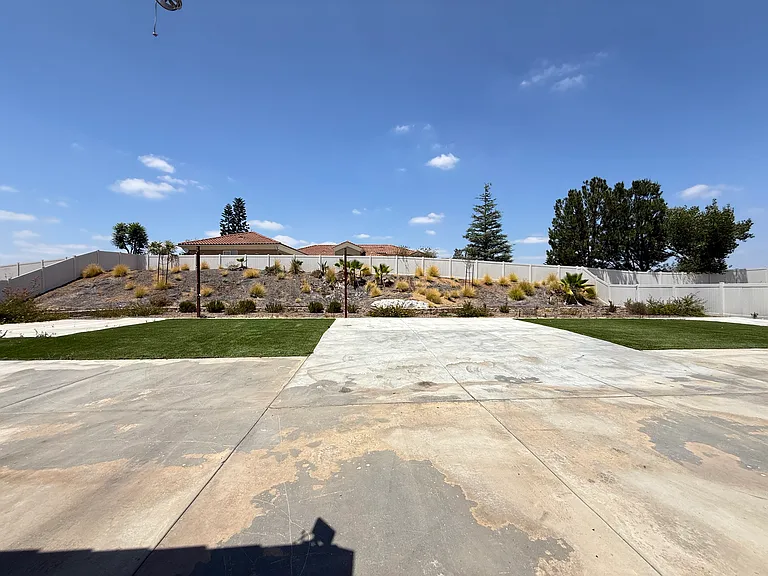 14072 Volare Ct — Photo 26