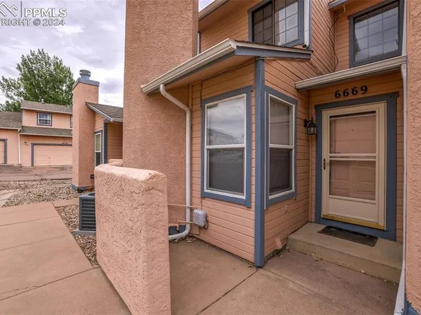 6669 Bobtail Dr, Colorado Springs, CO 80911