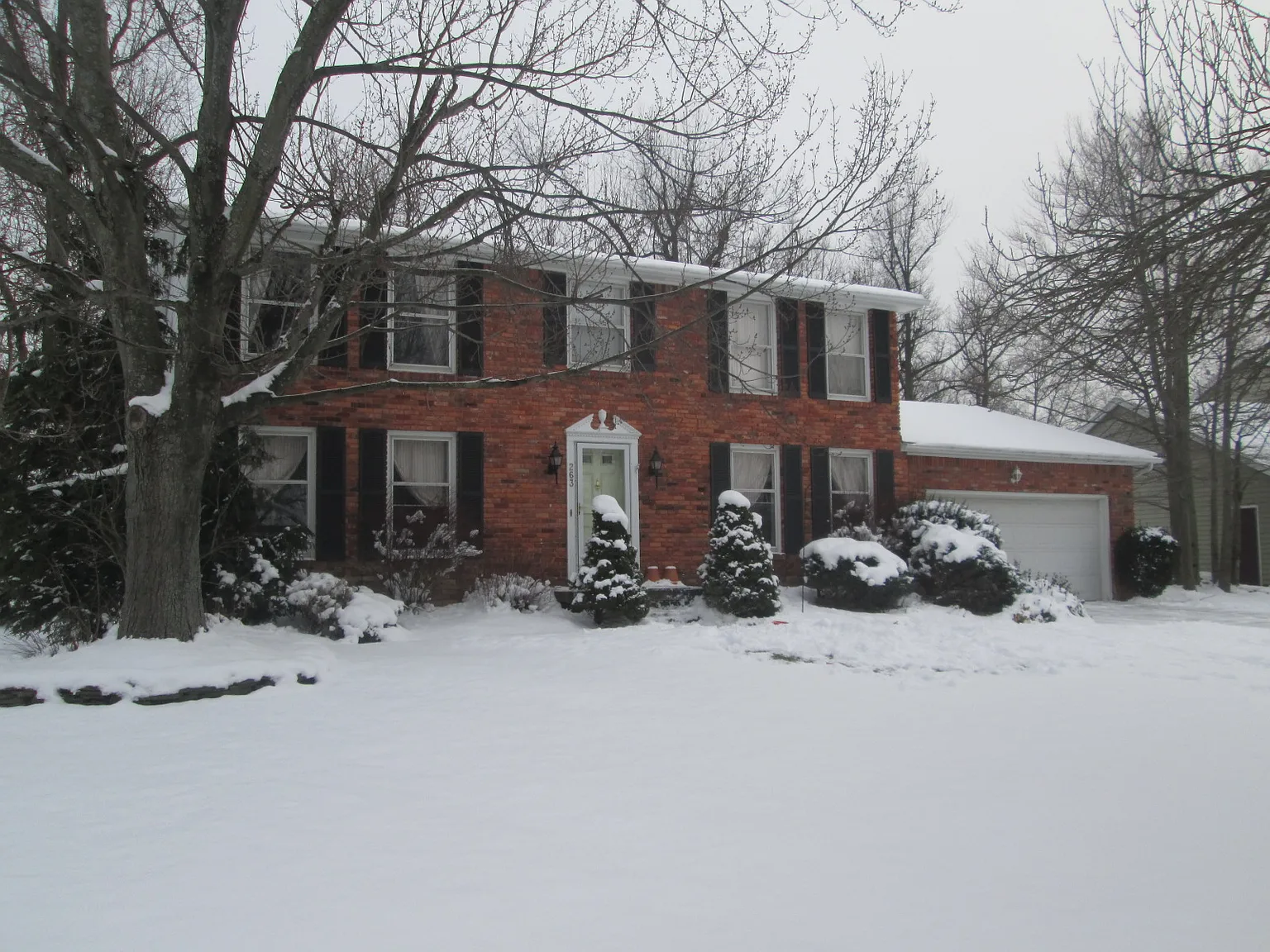 263 Glen Oak Dr photo 1