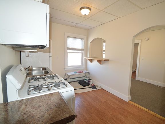 3rd image of 38 Freebody St #3033