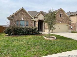 718 Silver Fox, Cibolo, TX 78108